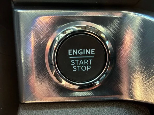 New 2026 Glacier Gray Metallic Tri-Coat Ford F-350® King Ranch® image 43