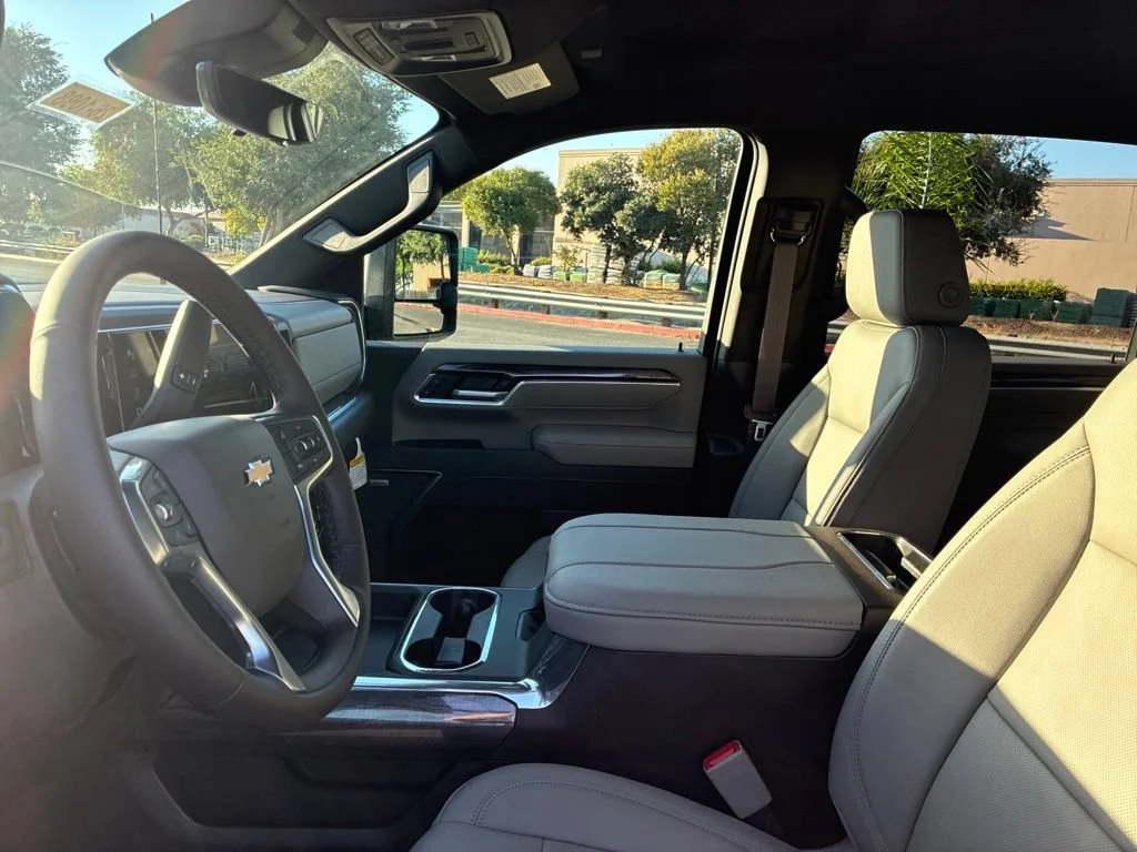 2026 Chevrolet Silverado 2500 HD LTZ - Photo 16