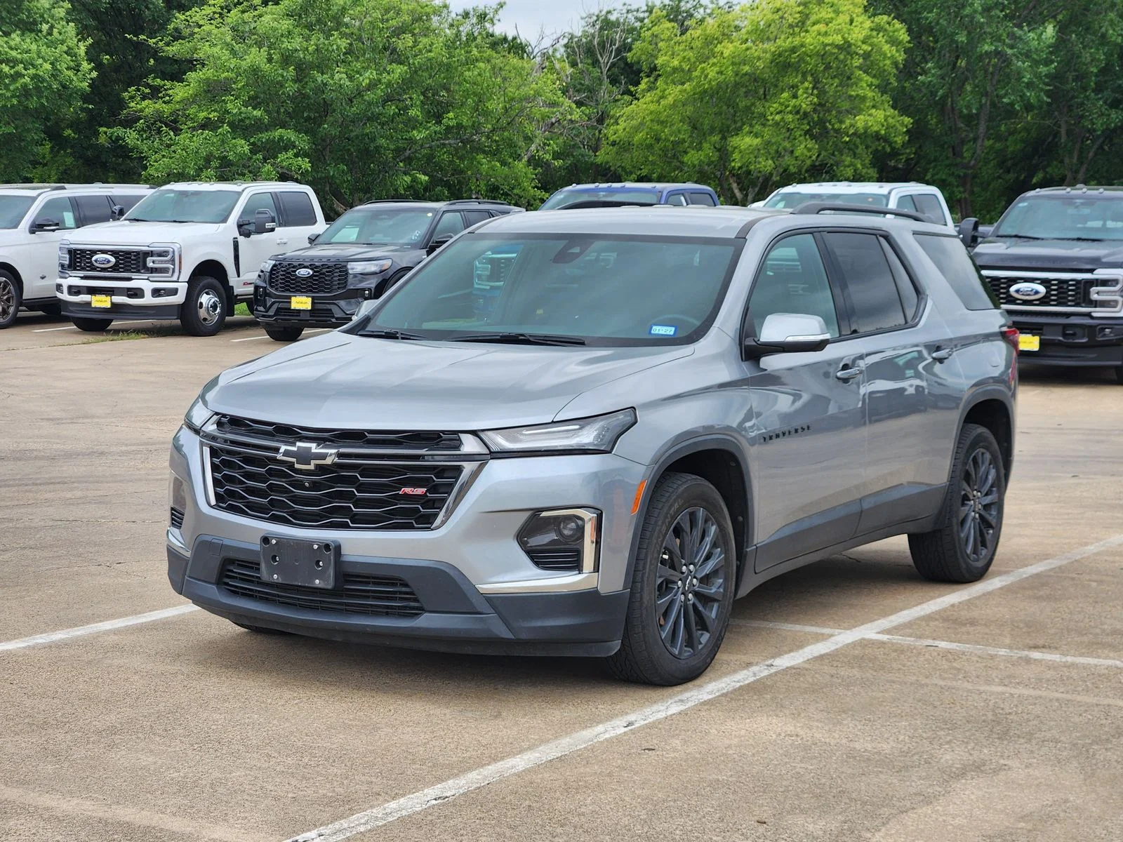Used 2023 Gray Chevrolet RS image 3