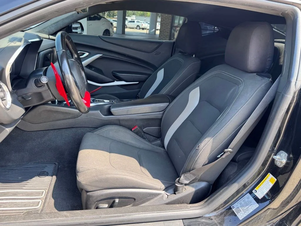 Used 2019 Black Chevrolet 1LT image 21