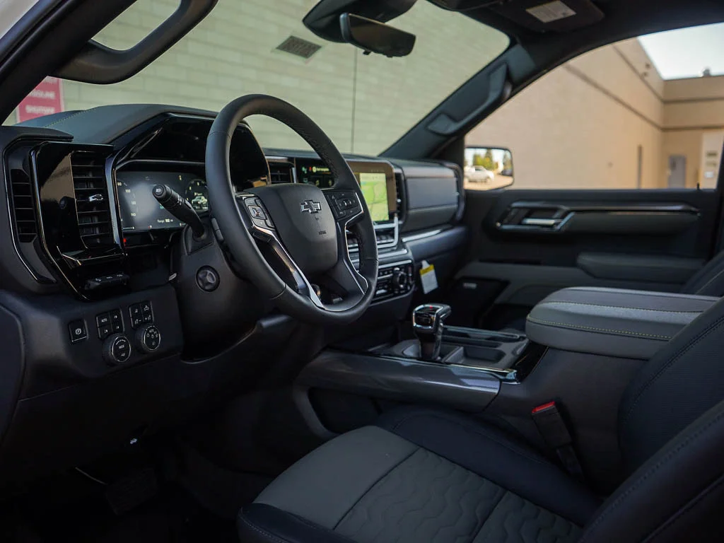 2026 Chevrolet Silverado 1500 ZR2 - Photo 15