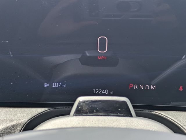 Used 2025  Cadillac V-Series image 28