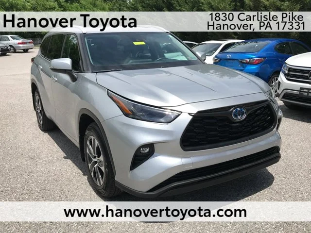 2022 Toyota Highlander Hybrid XLE