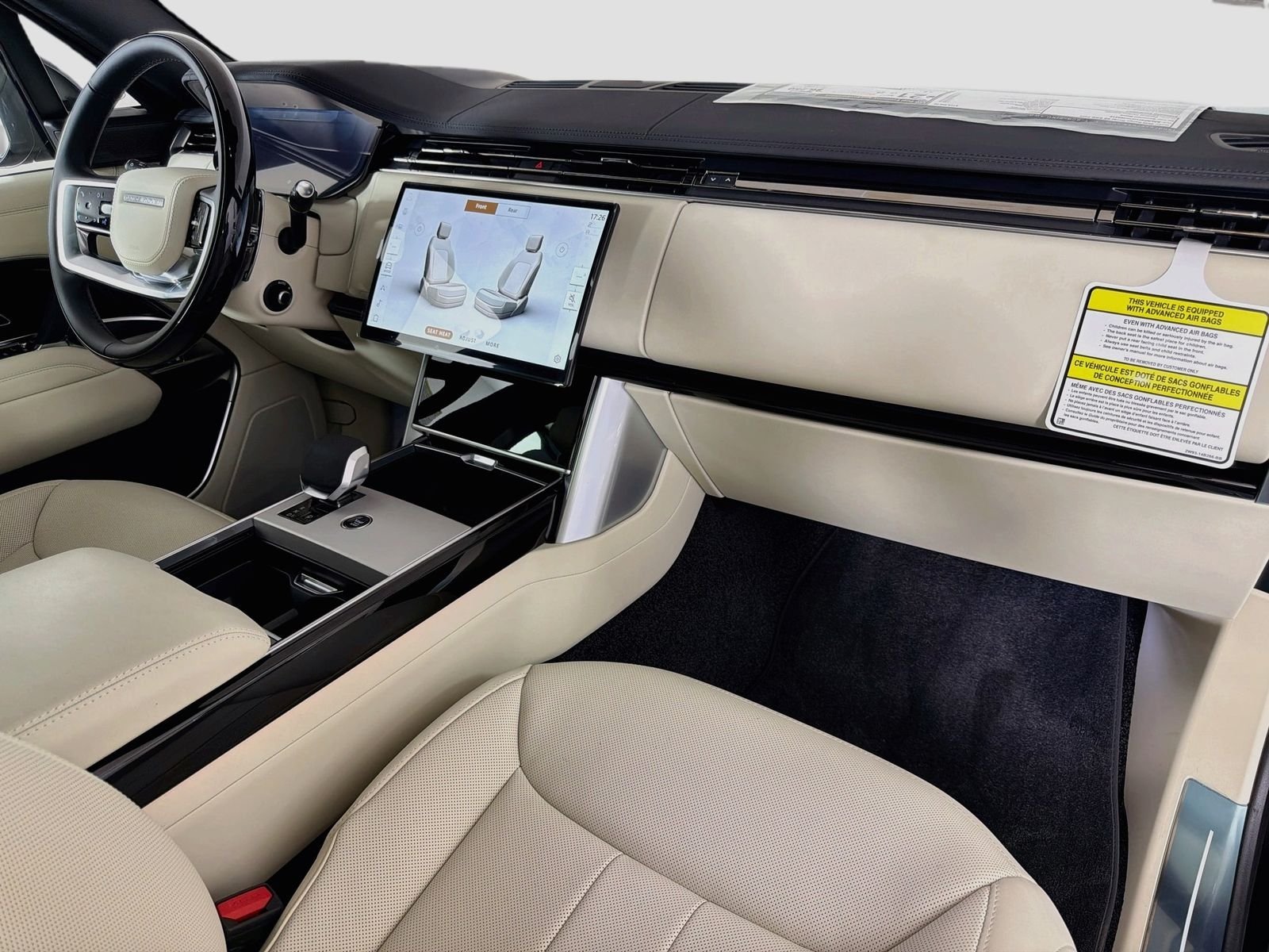 New 2026 Santorini Black LAND ROVER SE image 34