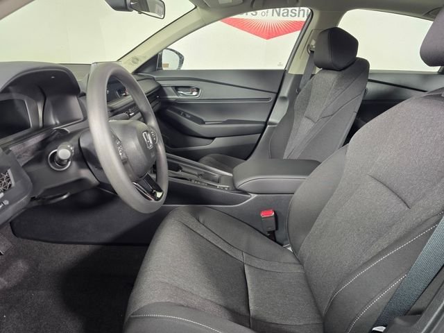 New 2026 Urban Gray Pearl Honda SE image 16