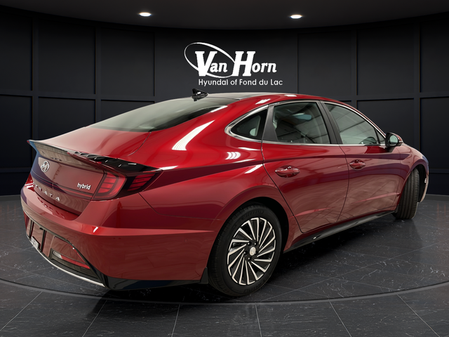 Used 2023 Ultimate Red Hyundai Limited image 7