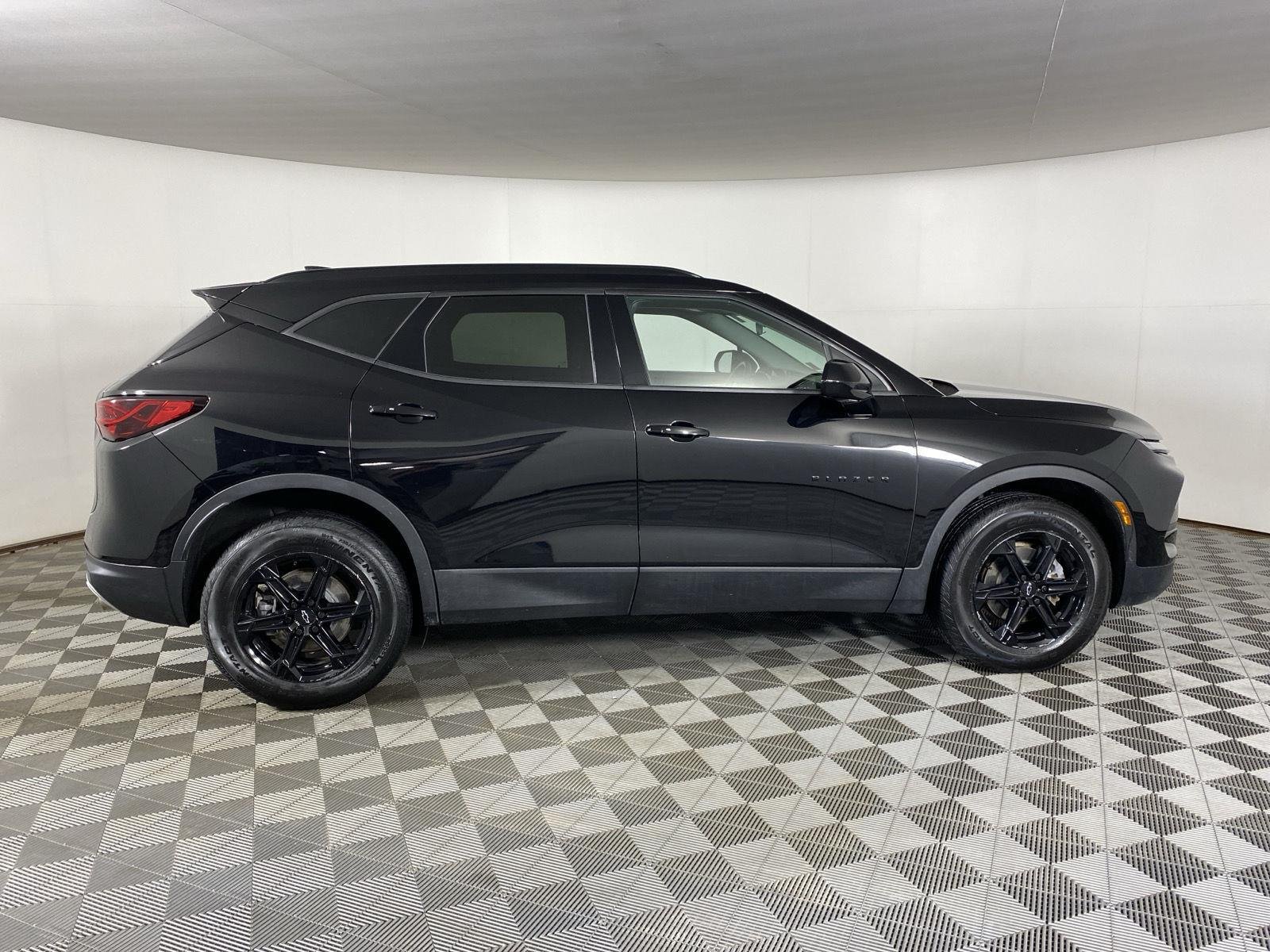 Used 2024 Black Chevrolet LT image 8