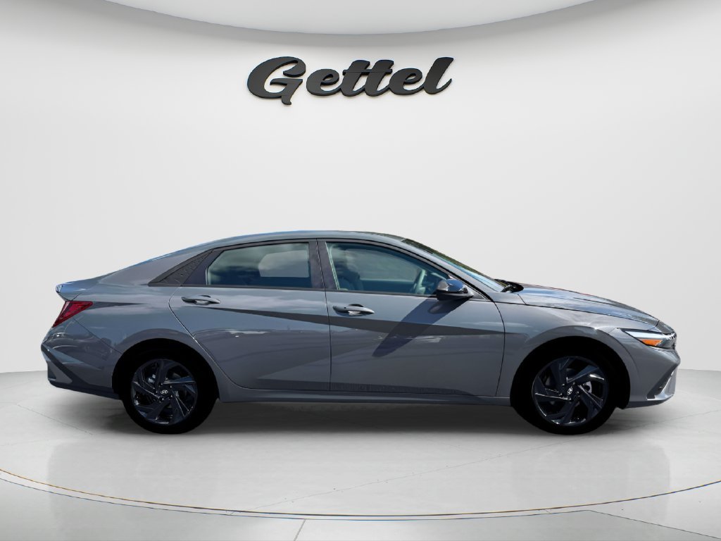 New 2026 Gray Hyundai SEL Sport image 6