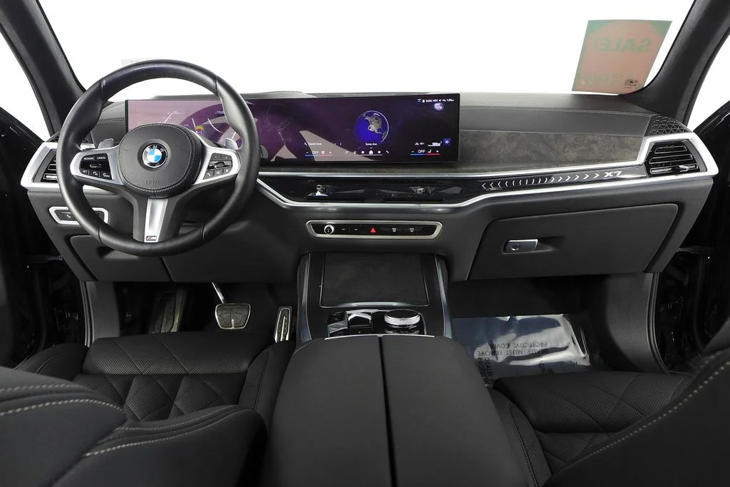 Used 2024 Black BMW xDrive40i image 26