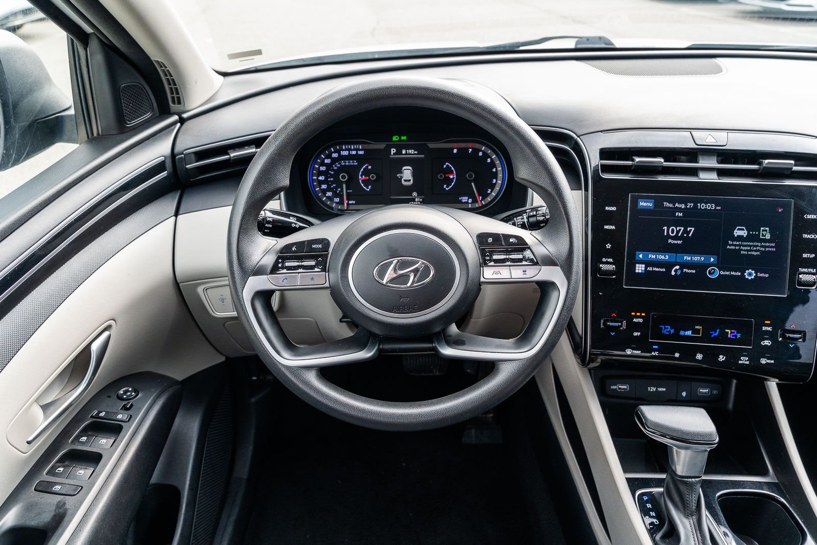 Used 2024 White Hyundai SEL image 21