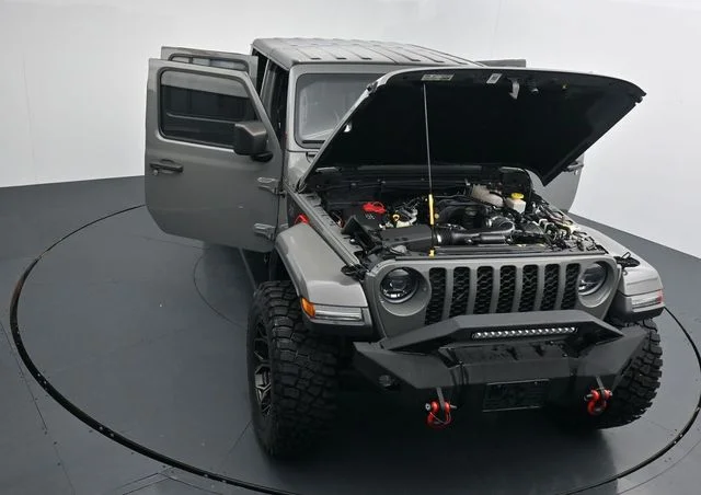 Used 2023 Gray Jeep Sport S image 38