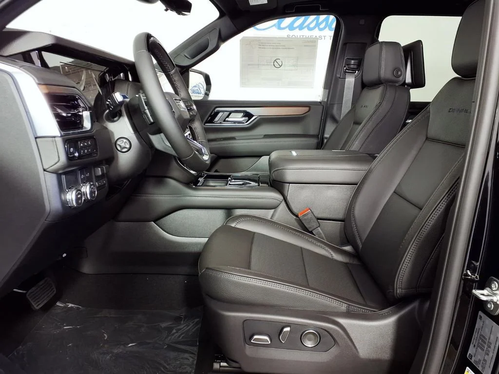 New 2026 Onyx Black GMC Denali image 5