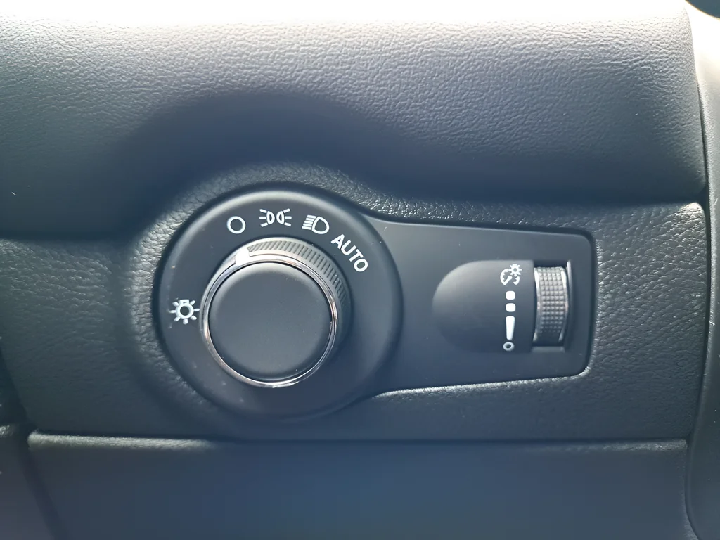 New 2026 B5 Blue Exterior Paint Dodge GT Plus HEMI V8 image 24
