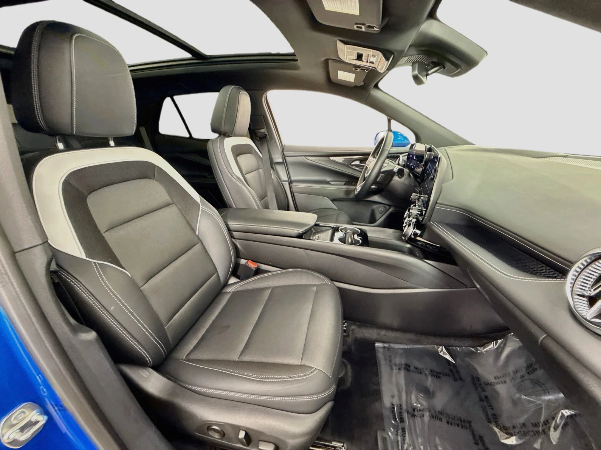 Used 2024 Riptide Blue Metallic Chevrolet LT image 31