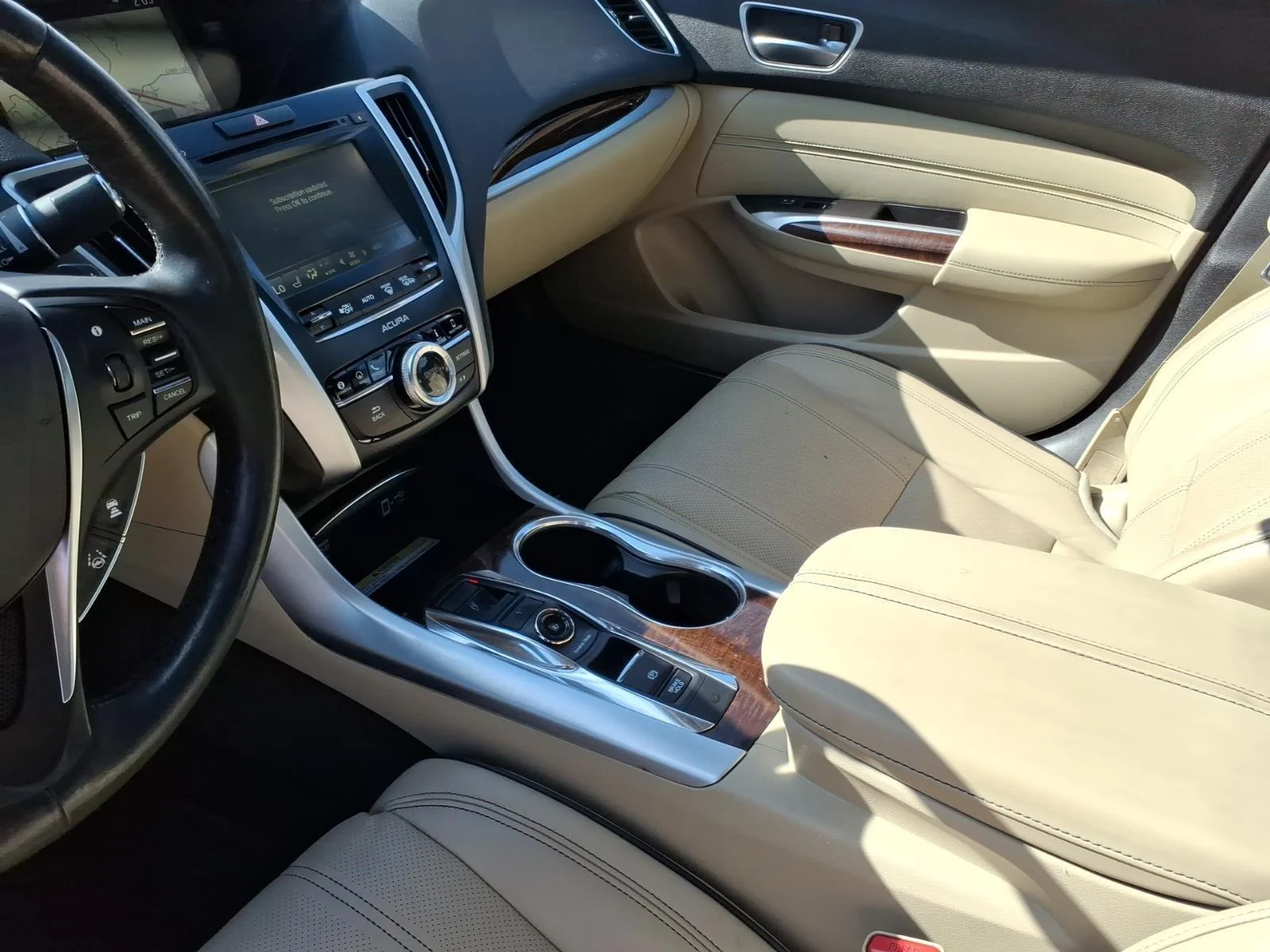 Used 2018 Bellanova White Pearl Acura w/Advance Pkg image 21
