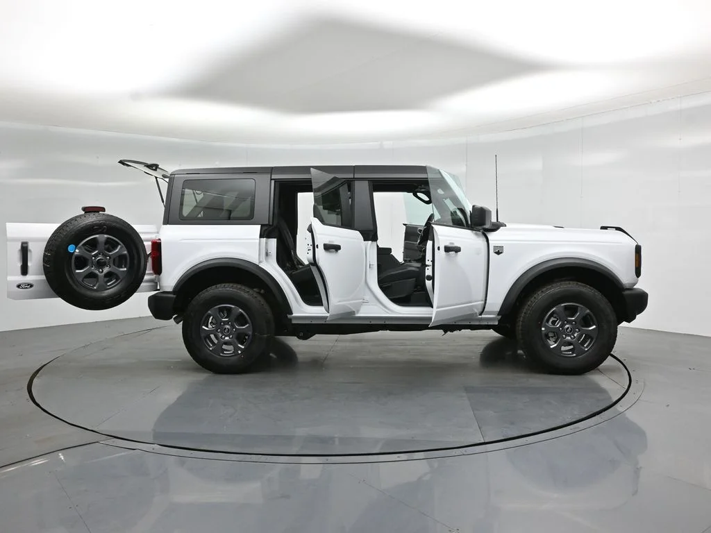 New 2026 White Ford Big Bend image 4
