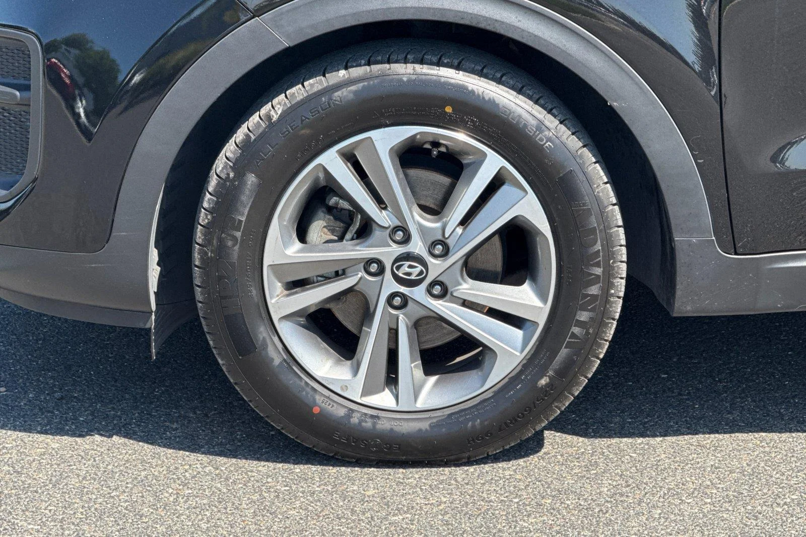 Used 2019 Black Cherry Kia LX image 24