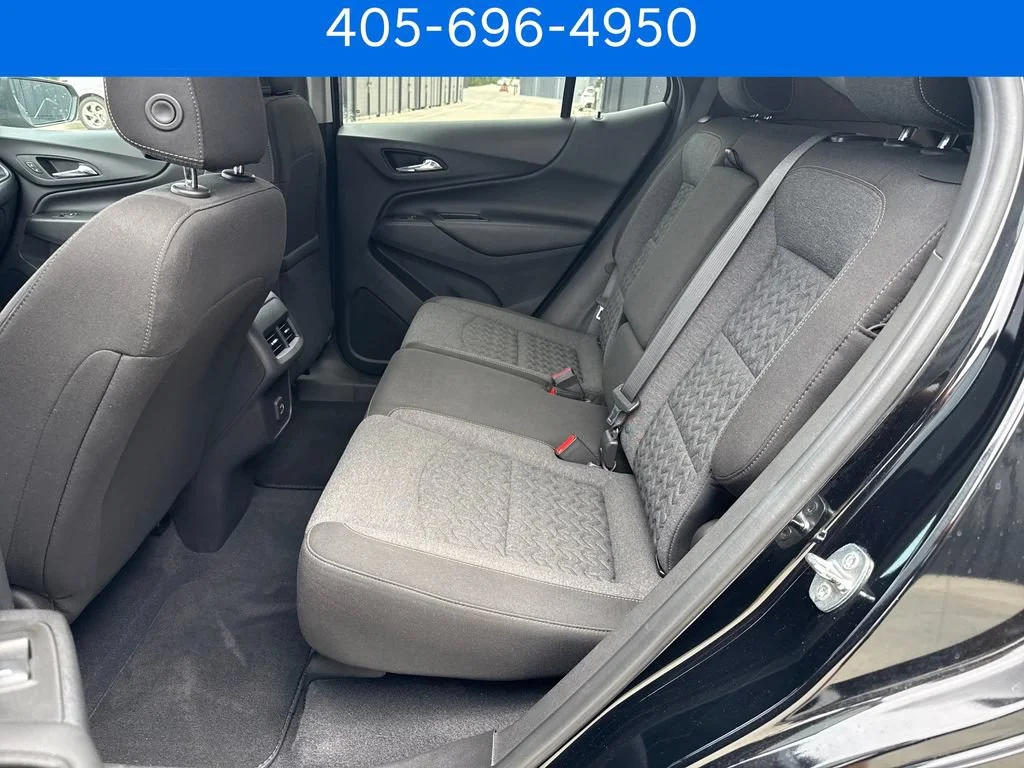 Pre-Owned 2022 Chevrolet Equinox LT