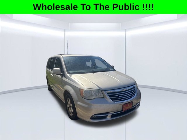 2013 Chrysler Town & Country Touring