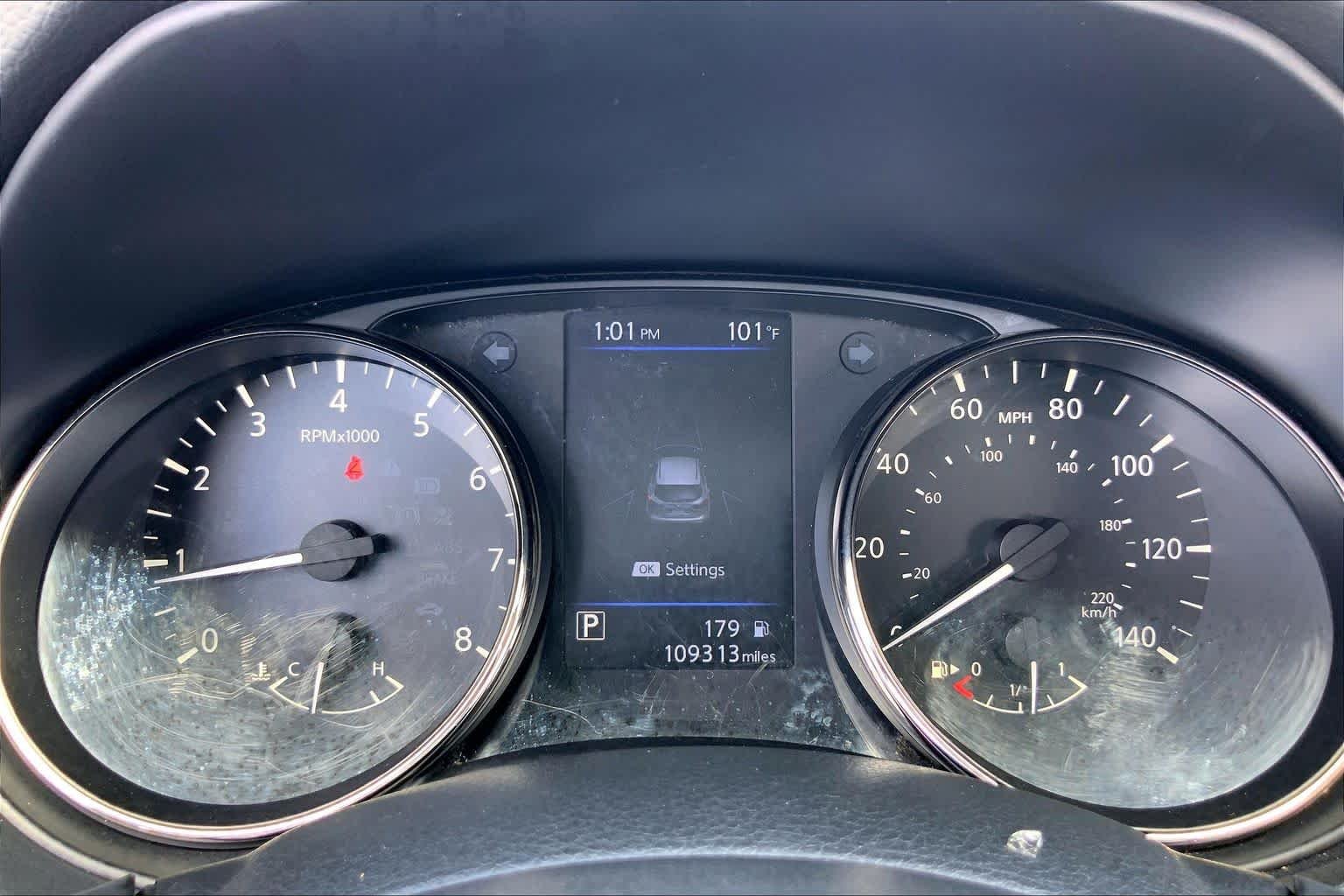 Used 2020 Scarlet Ember Tintcoat Nissan SV image 25
