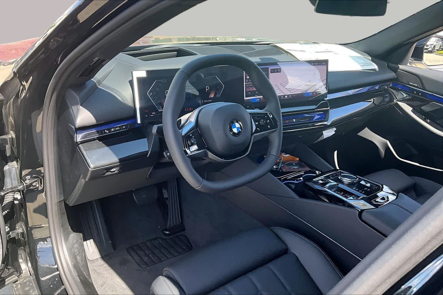 Used 2026 Black Sapphire Metallic BMW 540i xDrive image 17
