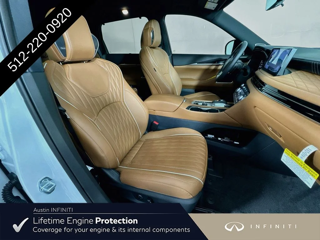 New 2027 White INFINITI Autograph image 38