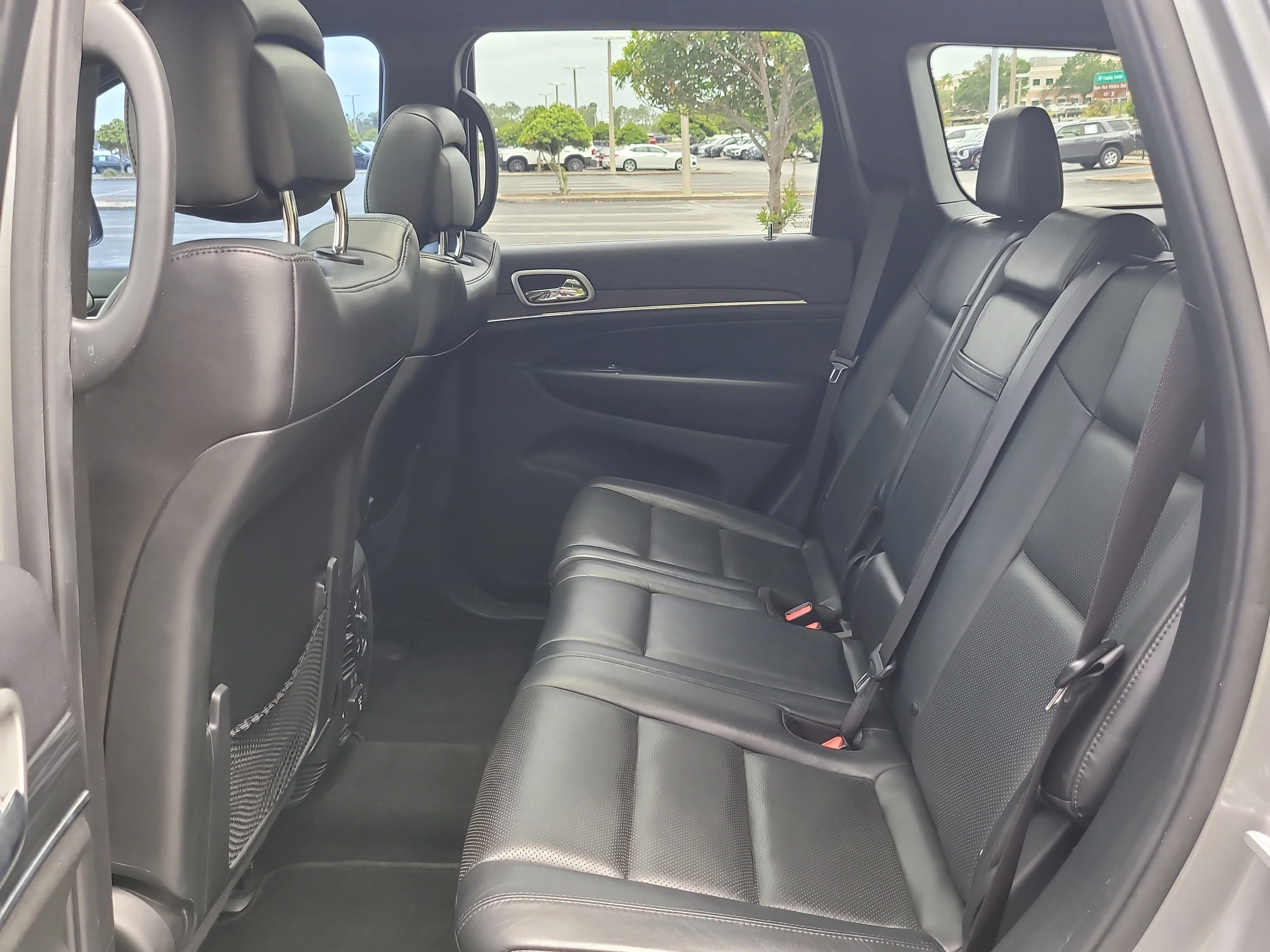 Used 2020 Billet Silver Metallic Clearcoat Jeep Limited image 14