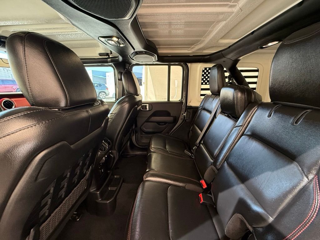 Used 2021 Gray Clearcoat Jeep Unlimited Rubicon image 27