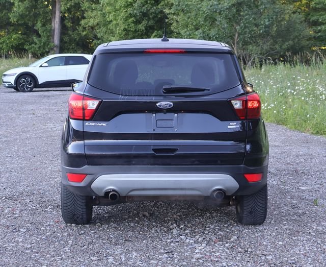 Used 2019 Black Ford SE image 8