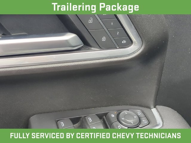 Used 2025 Silver GMC SLT image 25