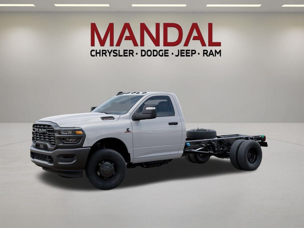 New 2026 Bright White Clear-Coat Exterior Paint RAM Tradesman image 2
