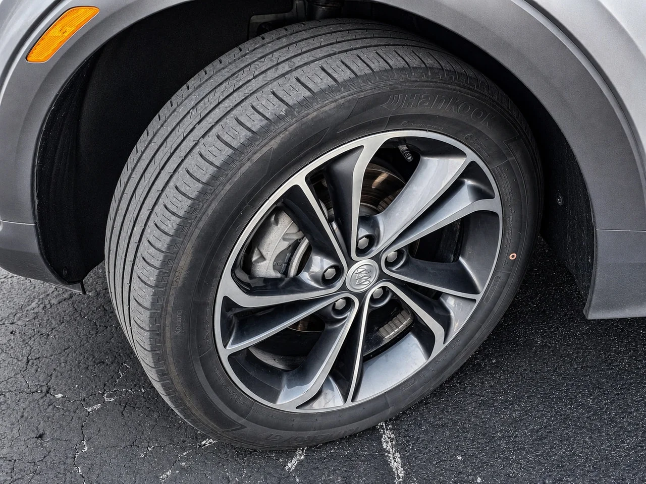 Used 2023 Moonstone Gray Metallic Buick Select image 8