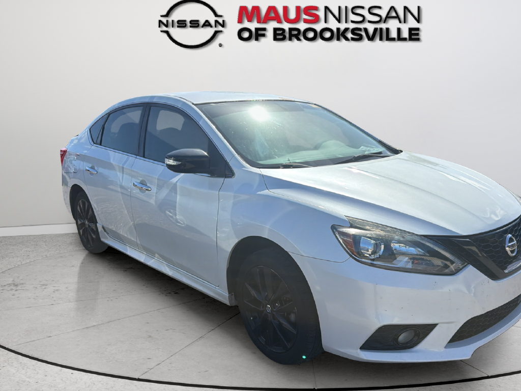 Used 2018 White Nissan SR image 14