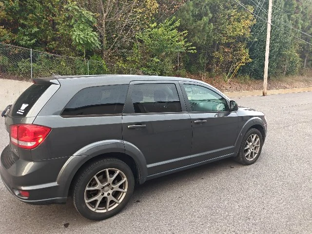 Used 2015 Gray Dodge R/T image 3