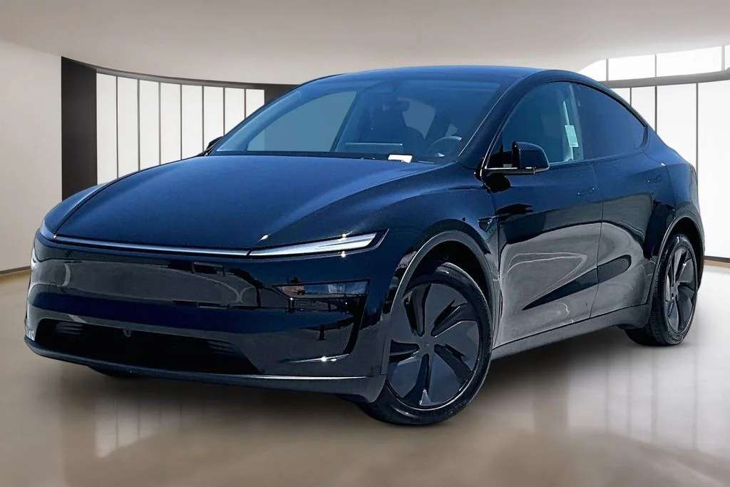 Used 2026 Black Tesla Long Range image 1