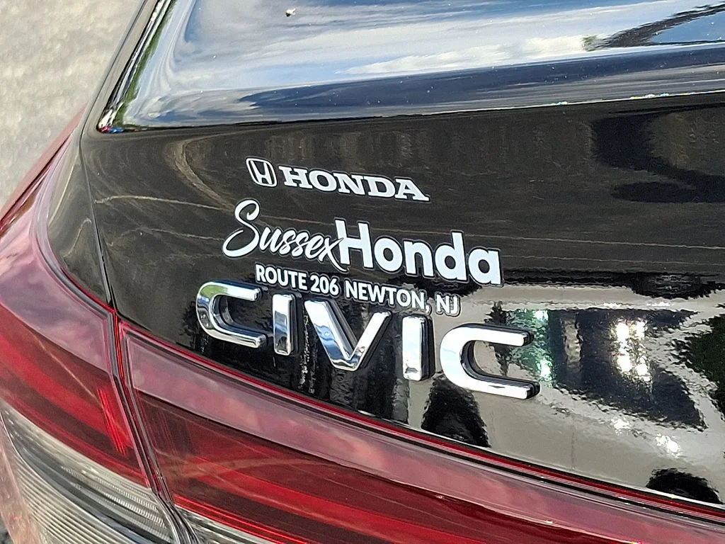 2025 Honda Civic Sport - Photo 28