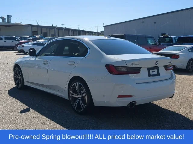 Used 2024 White BMW 330i image 11