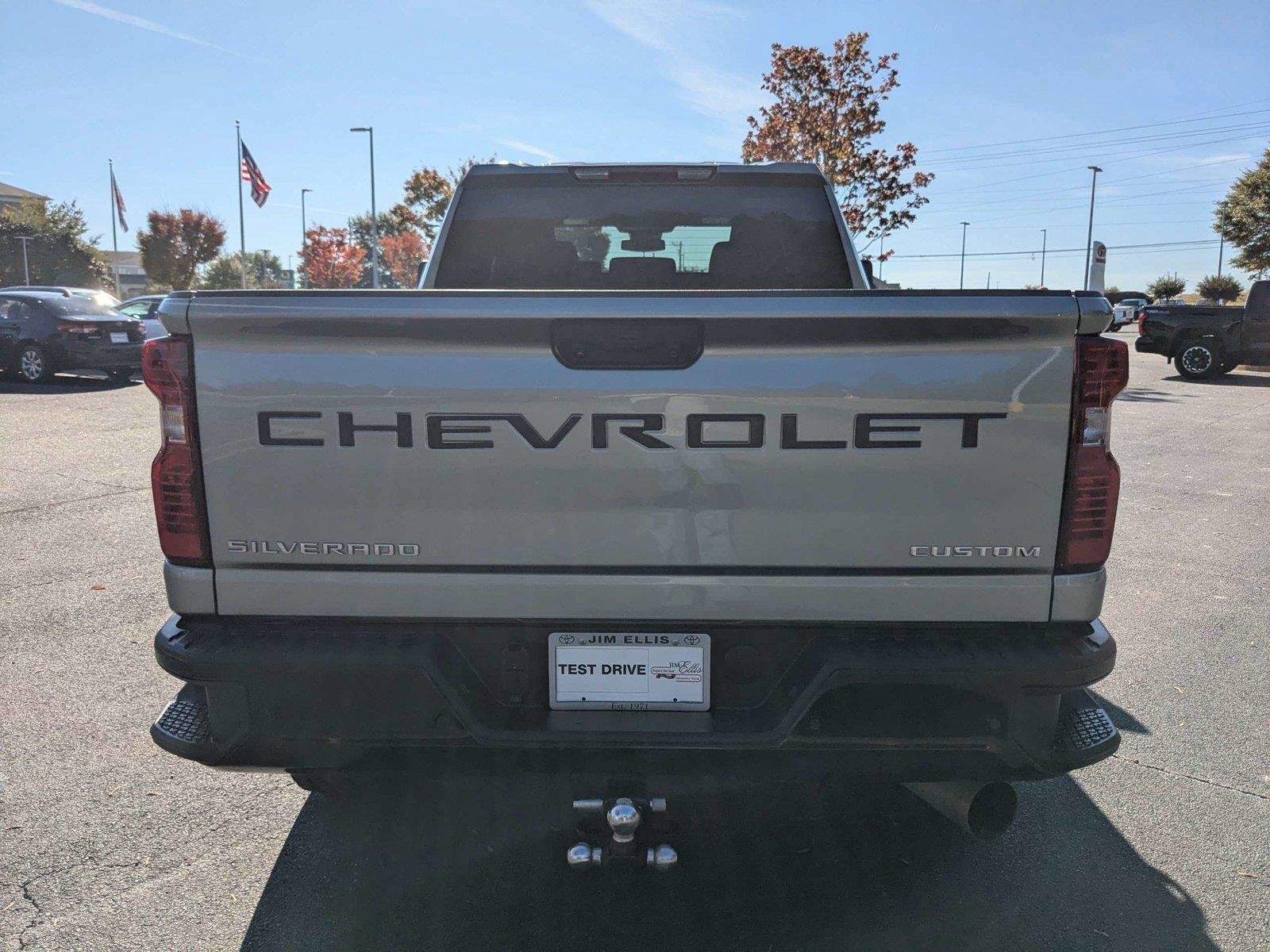 Used 2025 Sterling Gray Metallic Chevrolet Custom image 34