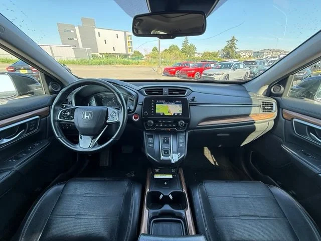 Used 2022 Crystal Black Pearl Honda Touring image 10