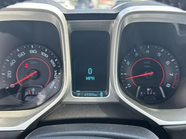 Used 2012 White Chevrolet 2LT image 13