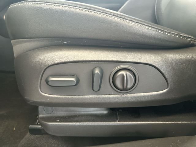 Used 2023 Gray Chevrolet ACTIV image 16