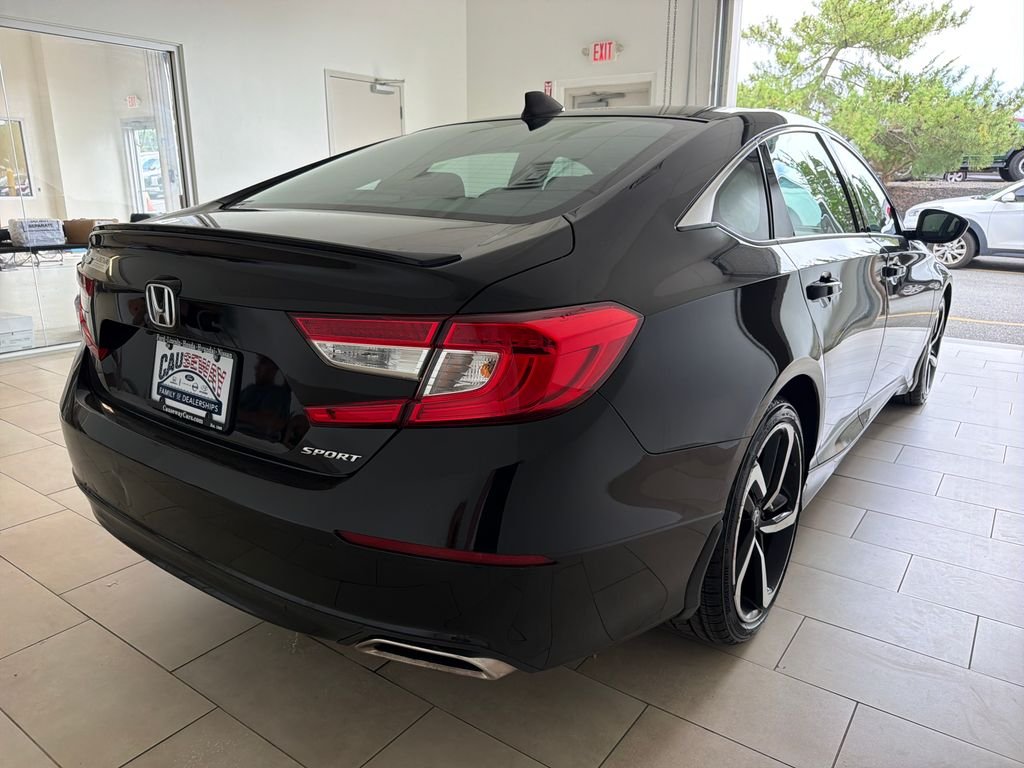 Certified Used 2022 Crystal Black Pearl Honda Sport image 7
