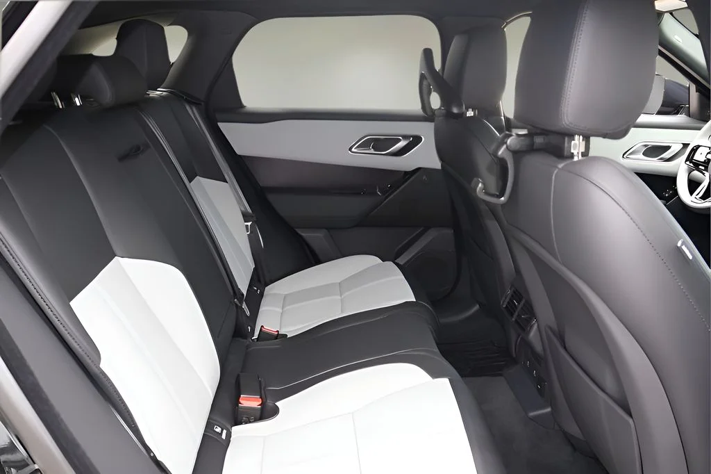 2026 Land Rover Range Rover Velar Dynamic SE - Photo 17
