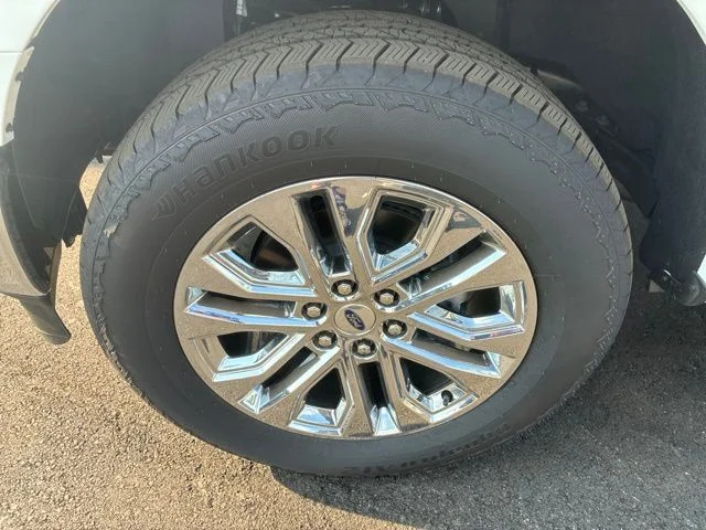 New 2026 White Ford Lariat image 17
