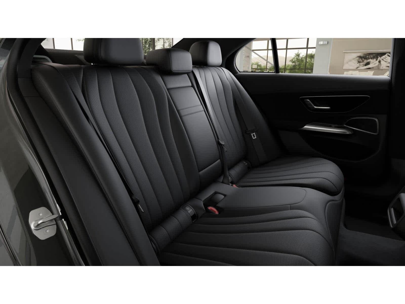 New 2027 Graphite Grey Metallic Mercedes-Benz E 350 image 4
