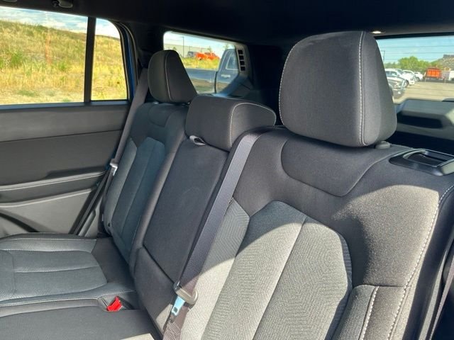 New 2026 Hydro Blue Pearlcoat Jeep Laredo image 18