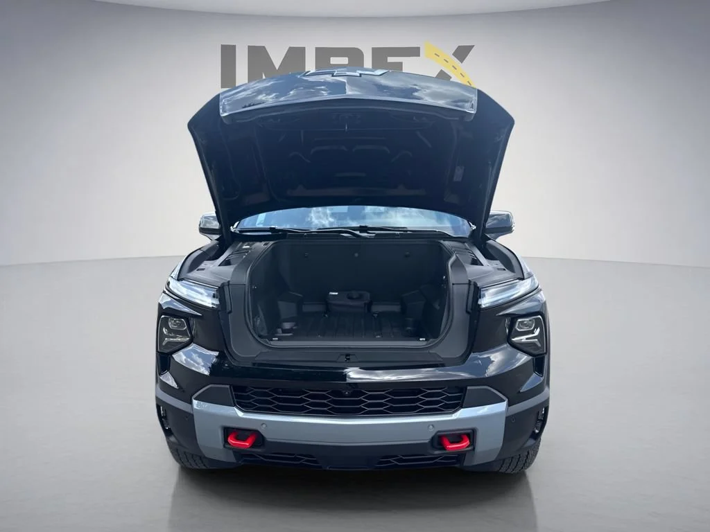 Used 2026 Black Chevrolet Trail Boss - Max Range image 32