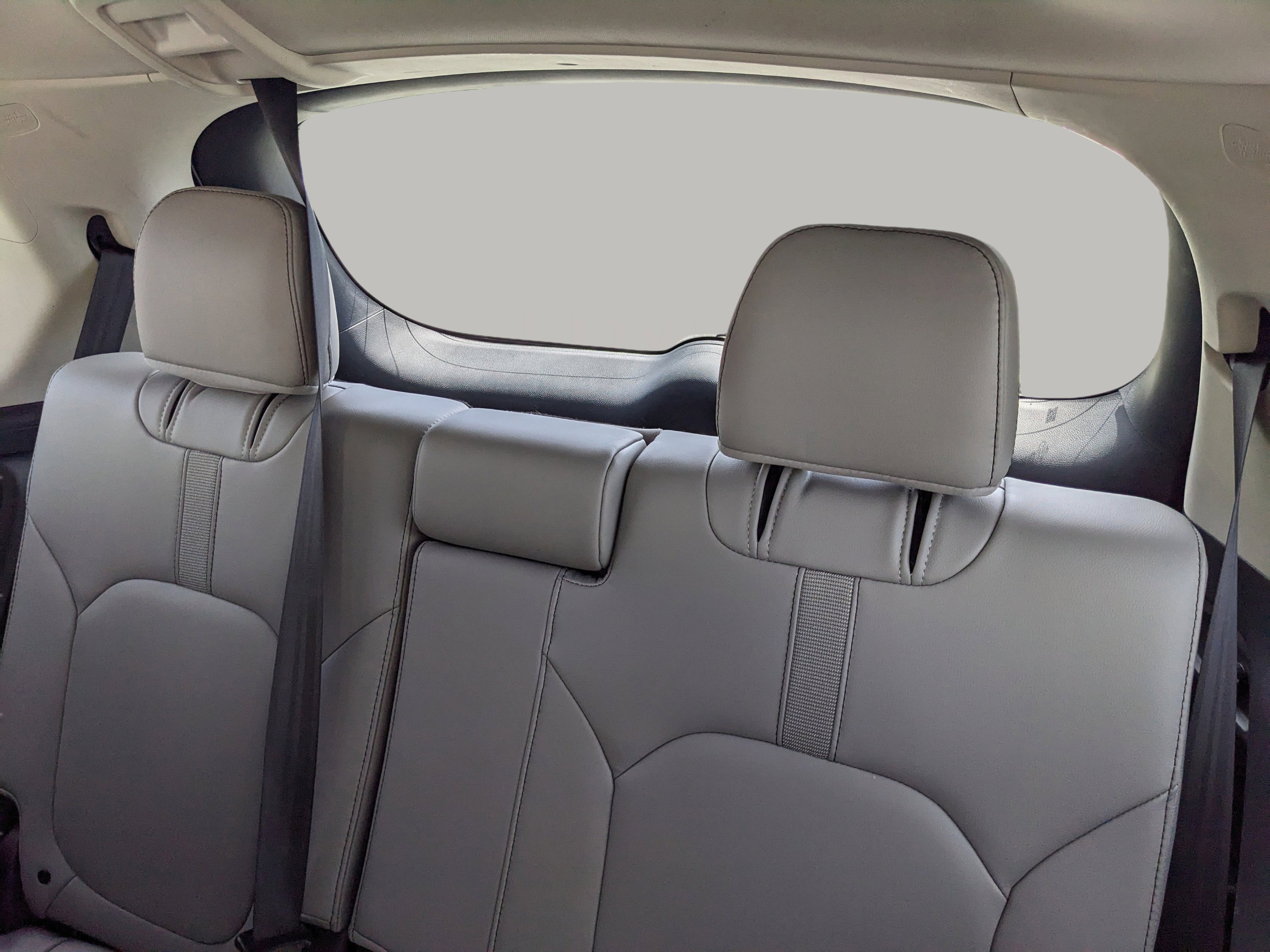 Used 2024 Silver Honda EX-L 8 Passenger image 22