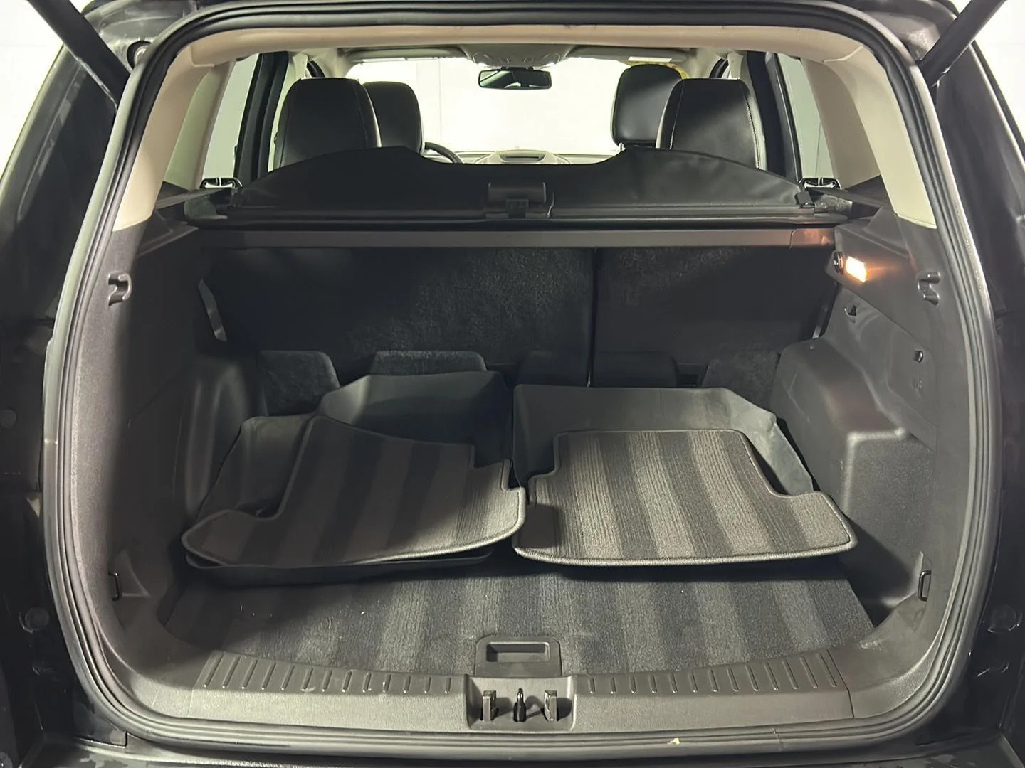 Used 2018 Shadow Black Ford Titanium image 13