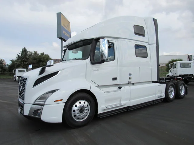 2024 Volvo VN